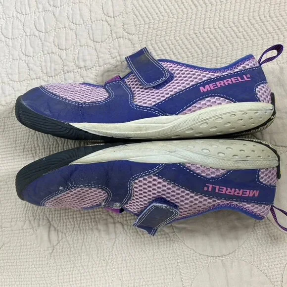 2 Pr. Merrell Trail Glove (sz. 3) & Pure Glove (sz. 2). Purple and in good cond. - Picture 13 of 16